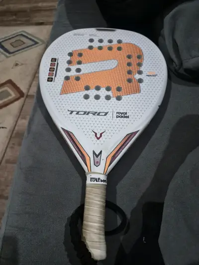 pala de padel marca TORO - miniatura 1