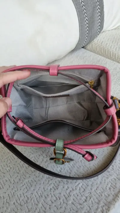 Bolso de mano Carol beige y rosa - miniatura 3