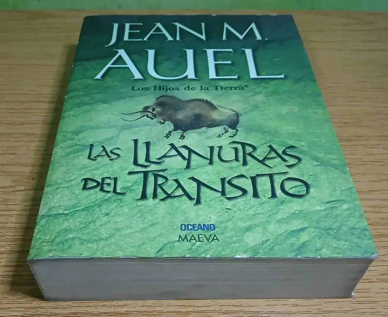 Libro 'Las Llanuras del Tránsito' de Jean M. Auel - 1