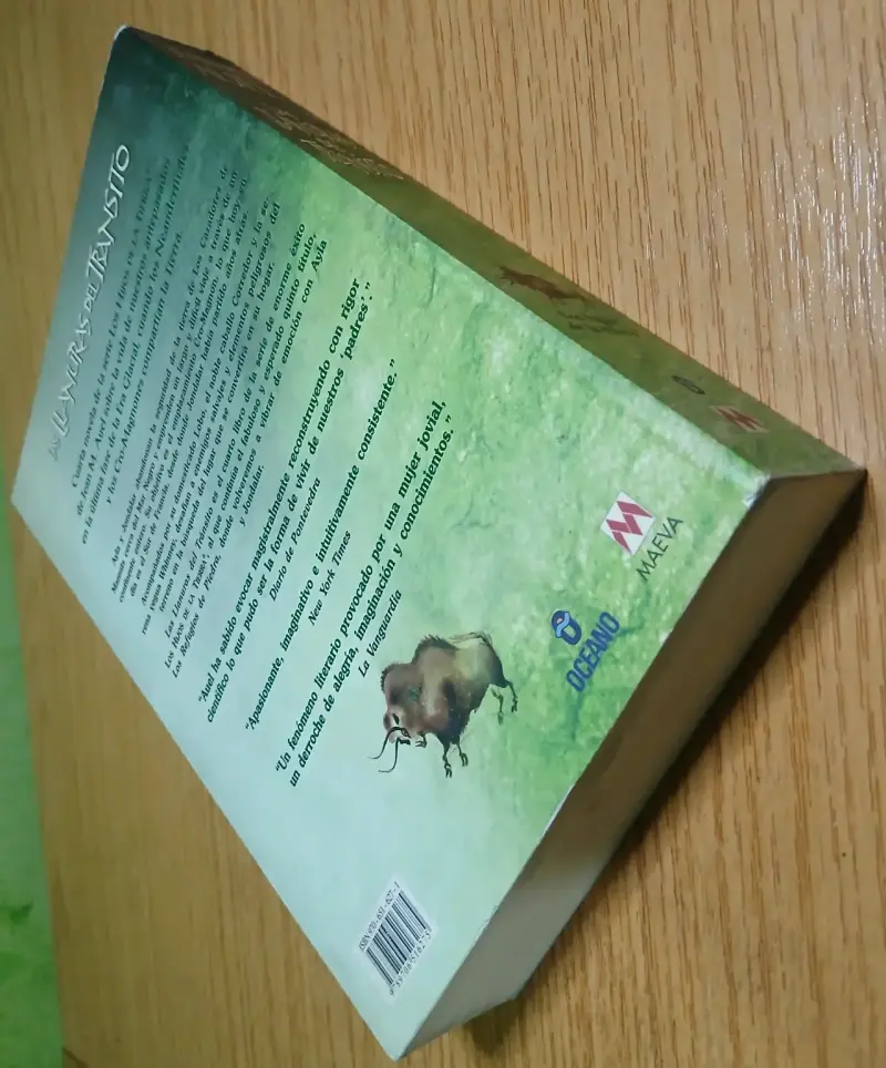 Libro 'Las Llanuras del Tránsito' de Jean M. Auel - 4