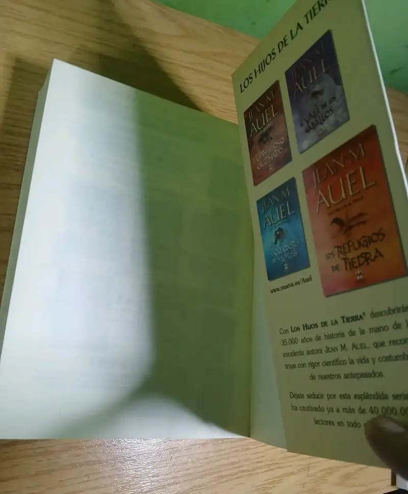Libro 'Las Llanuras del Tránsito' de Jean M. Auel - 5