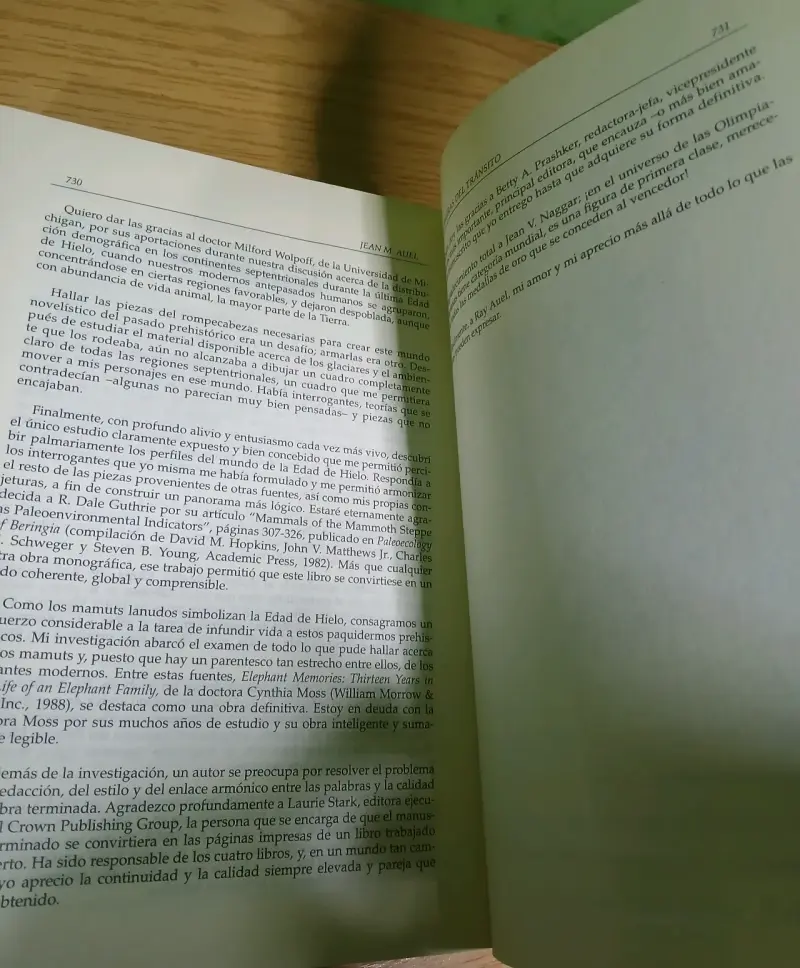 Libro 'Las Llanuras del Tránsito' de Jean M. Auel - 6