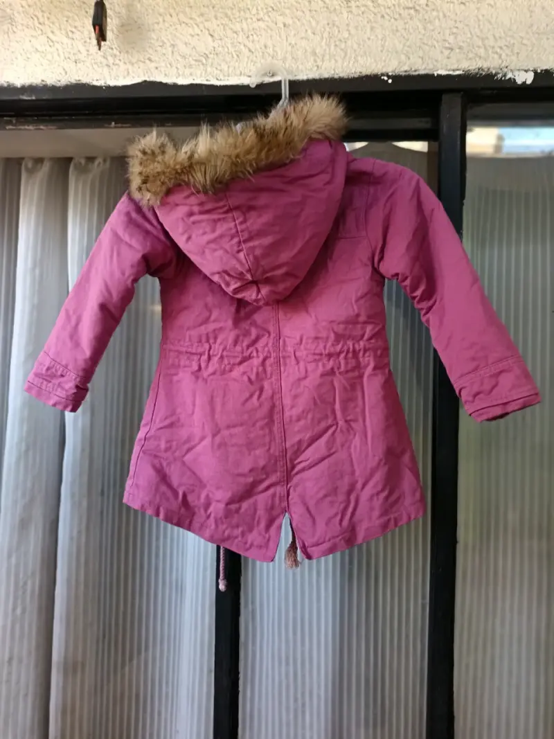 Abrigo infantil marca limonada talla 4 - 6