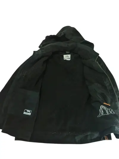 Chaqueta negra con capucha para hombre - miniatura 2