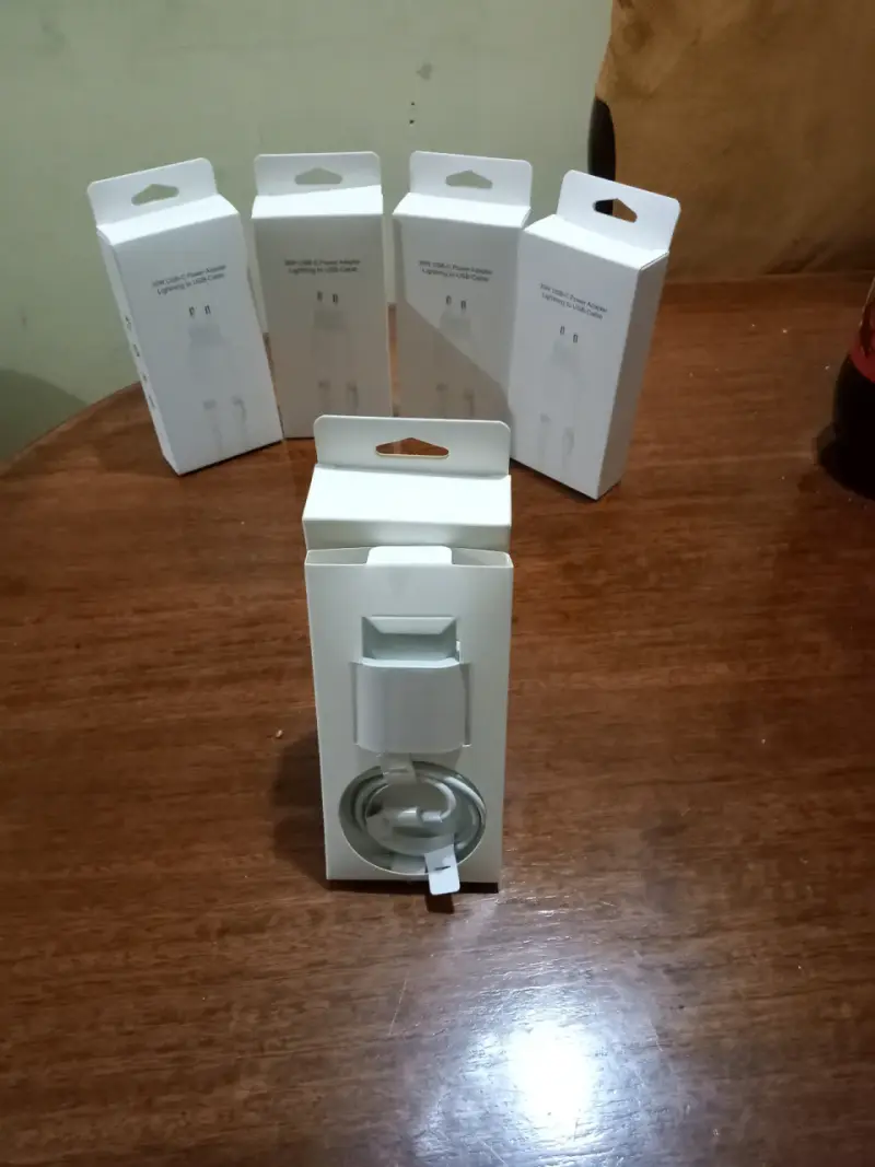 Cargador USB-C de 35W con Cable Lightning - 1