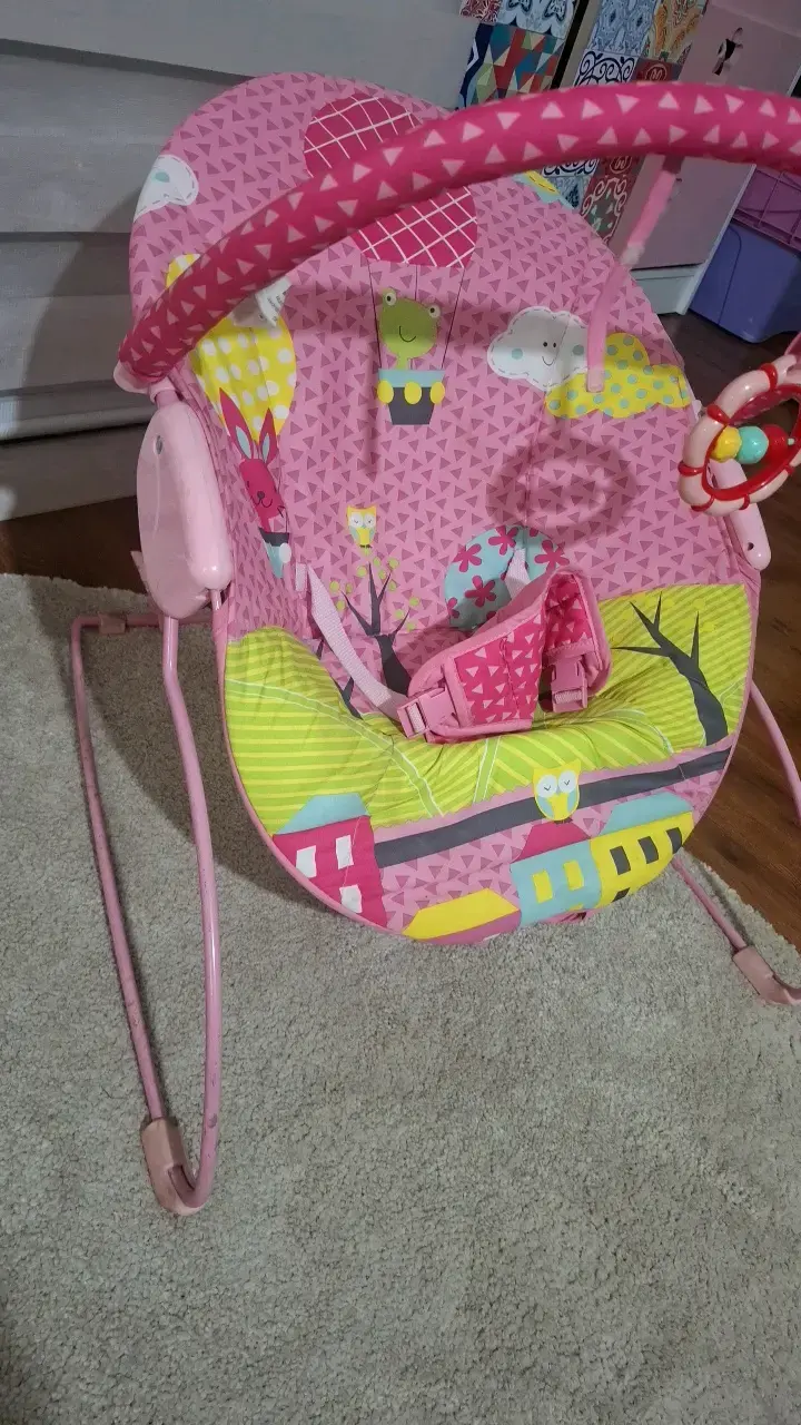 Silla mecedora para bebé color rosa - 2