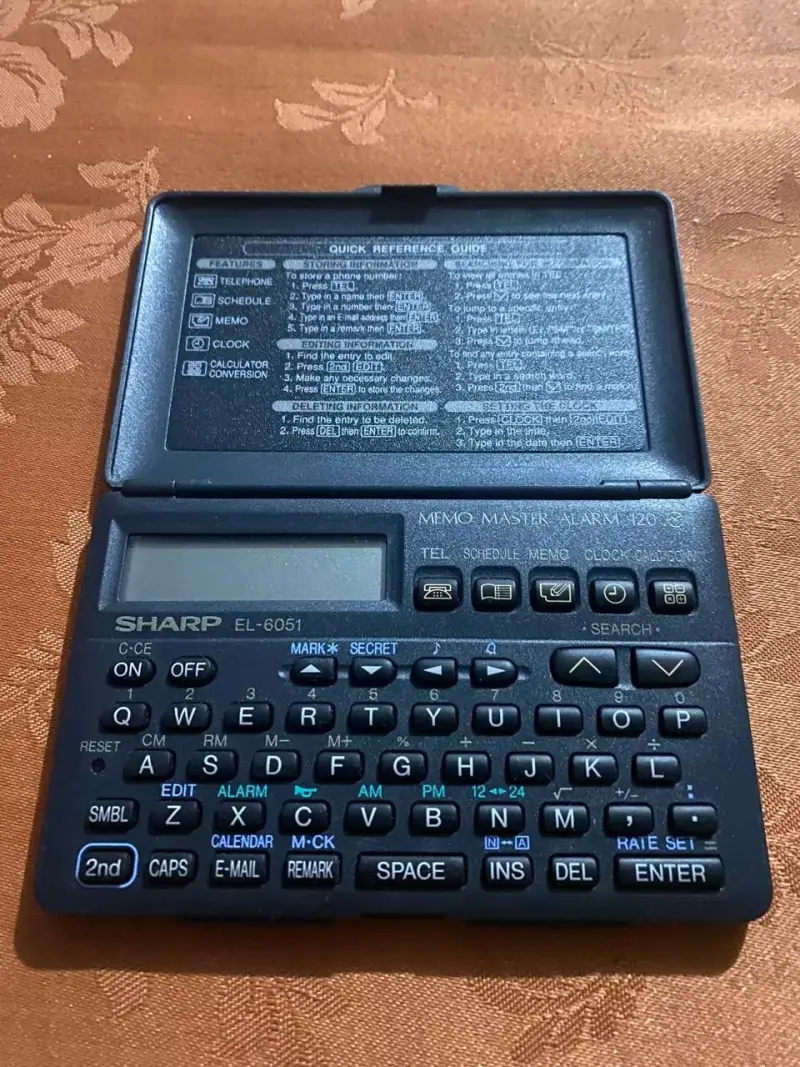 Organizador Electrónico Sharp Memo Master Alarm 120 - 2
