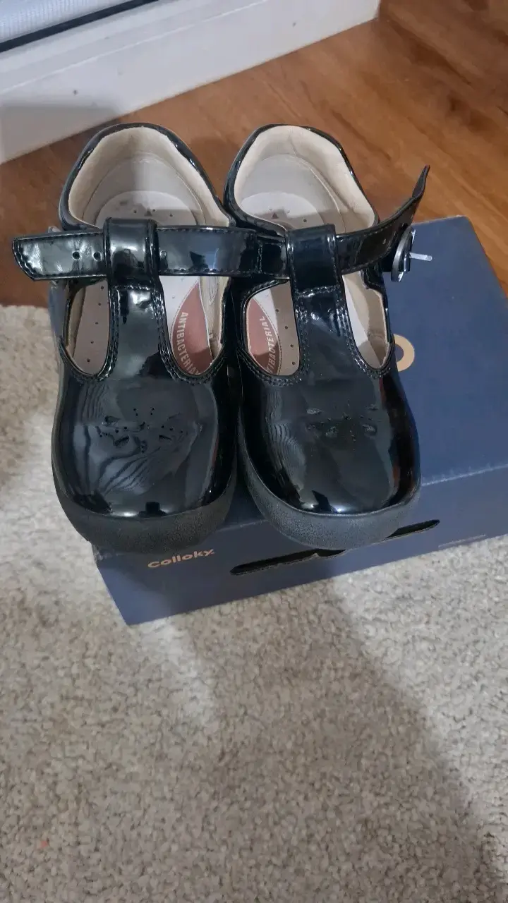 Zapatos escolares negros para niña Colloky - 1