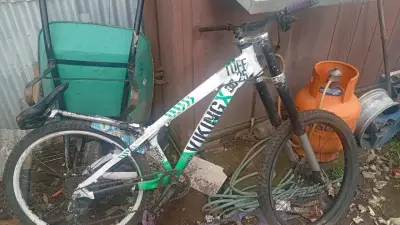 Bicicleta Vikingx Tune 26 MTB usada - miniatura 1