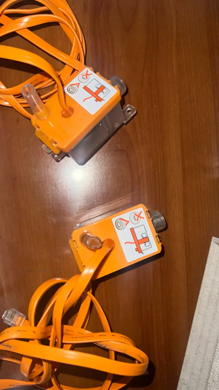 2 Bombas de condensado para equipos de clima - 3