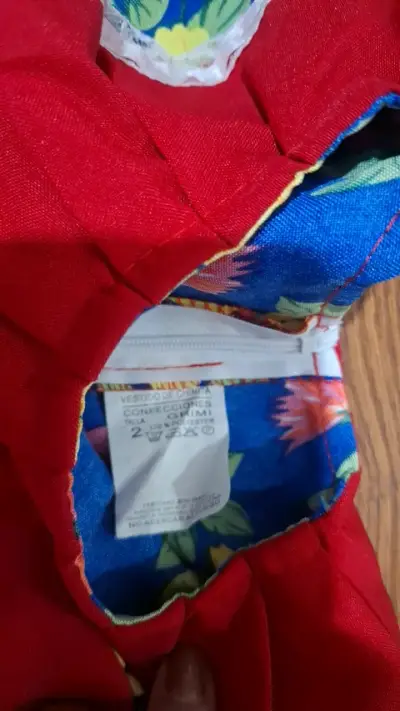 Vestido folclórico infantil con flores - miniatura 3