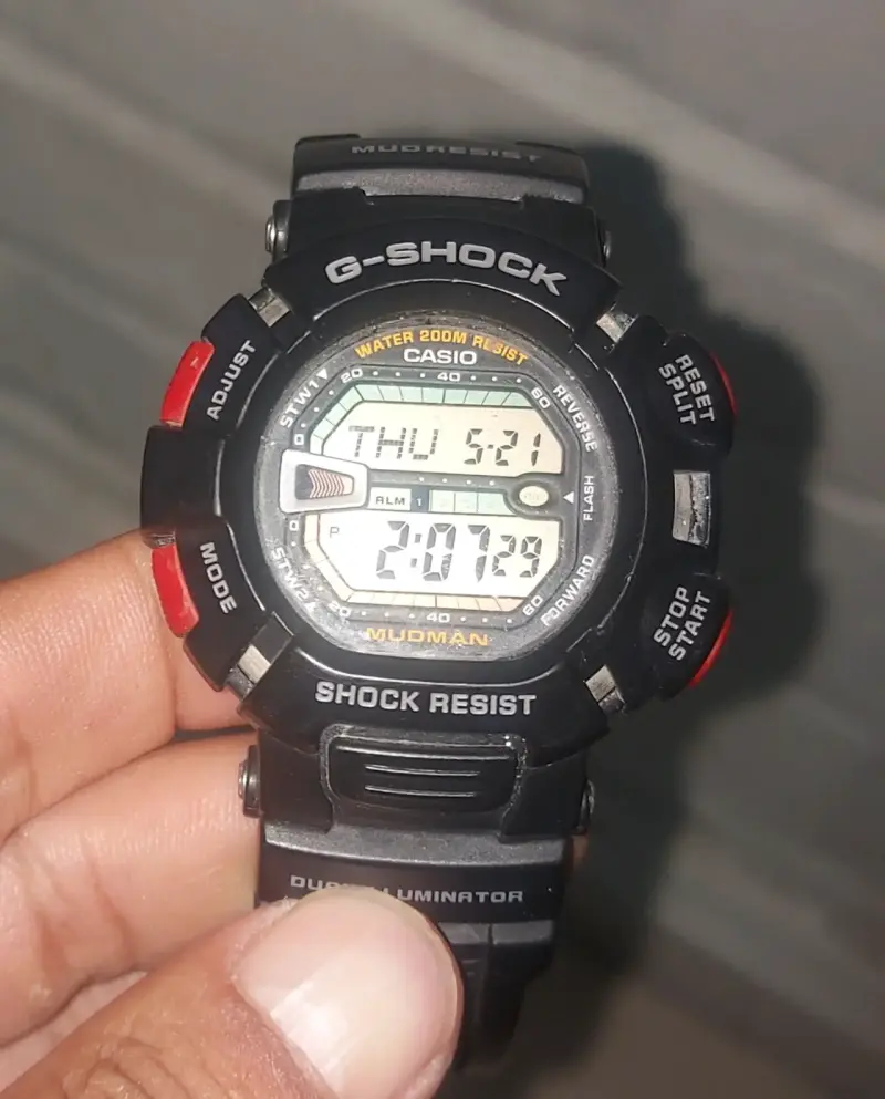Reloj Casio G-Shock Mudman resistente al agua - 2