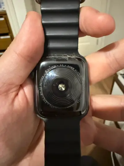 Apple Watch SE 44mm LTE - miniatura 3