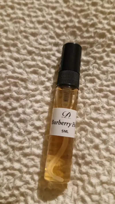 Perfume Decant Burberry Her 5ml - miniatura 2
