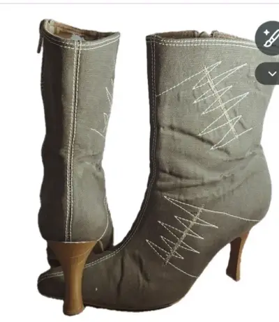 Botas de tacón alto con diseño bordado - miniatura 4