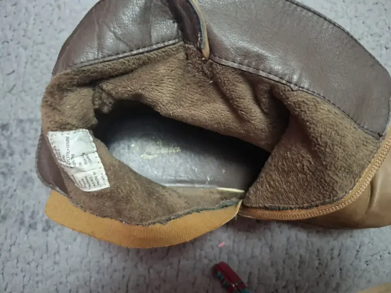 Botines bata, de cuero marrón con hebillas - 5