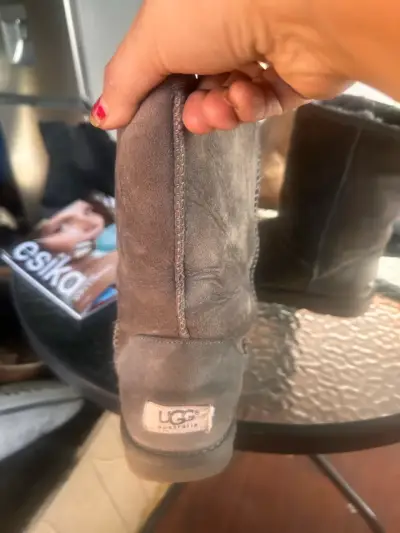 Botas de invierno gris UGG con forro - miniatura 2