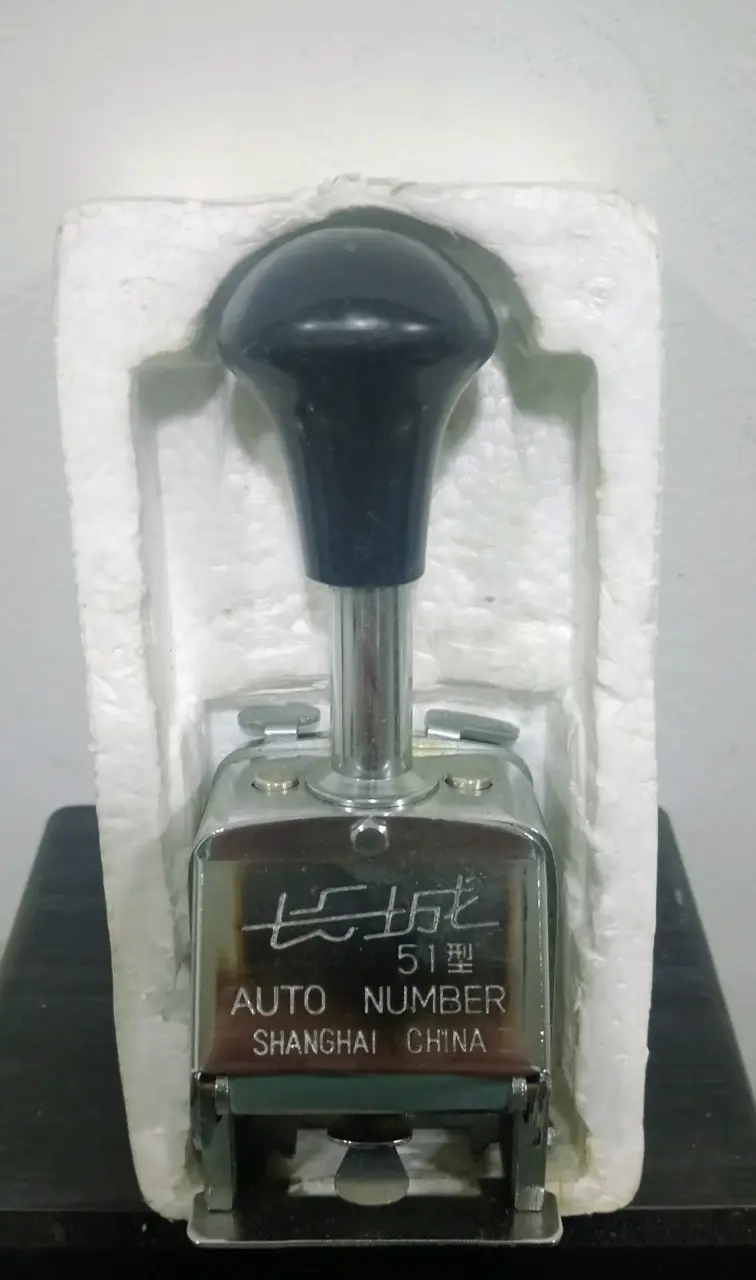 Máquina numeradora Great Wall vintage 1970-1980 - 2