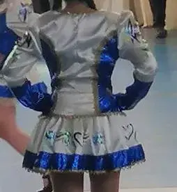 Vestido de baile  folclórico azul y blanco - 2