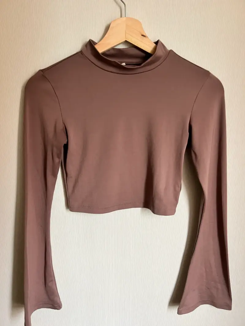 Polera manga larga marrón H&M Move - 1