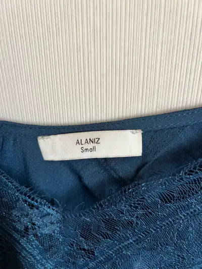 Camisón azul con encaje Alaniz talla S - miniatura 2