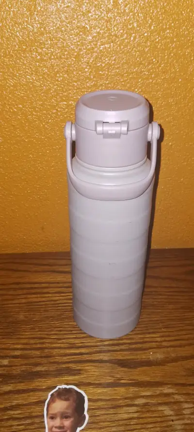 Botella doite térmica de acero inoxidable gris - miniatura 5
