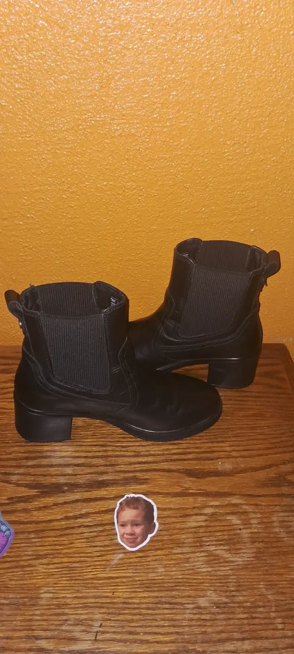 Botines de cuero negro Flexi para mujer - 1