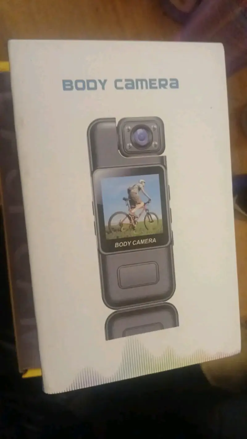 Cámara corporal portátil con pantalla LCD - 1