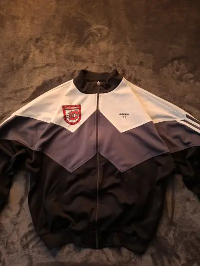 Chaqueta deportiva Adidas vintage con logo - miniatura 1