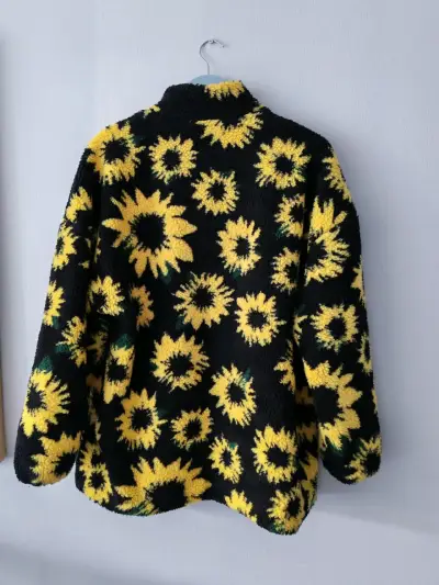 Chaqueta con girasoles - miniatura 3