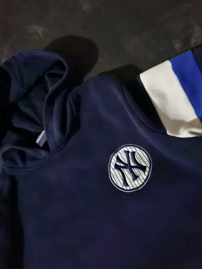 Polerón con capucha New York Yankees azul - miniatura 4