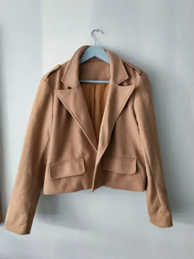 Chaqueta de lana beige - miniatura 1