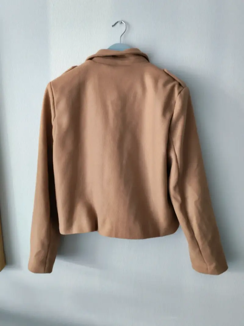 Chaqueta de lana beige - 2