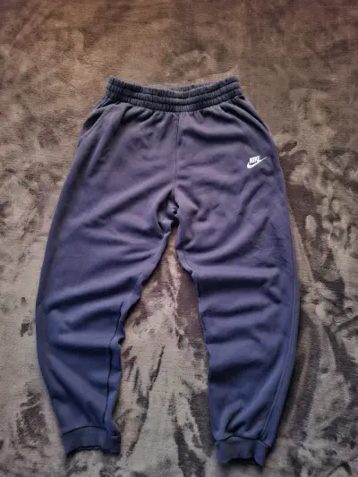 Pantalones deportivos Nike azul marino para hombre - miniatura 1