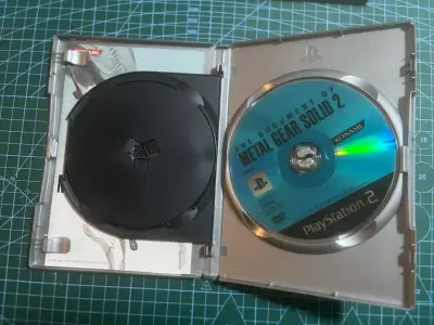 Metal Gear Solid 2 ps2 - miniatura 5
