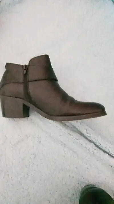 Botines de cuero negro con tacón para mujer - miniatura 5