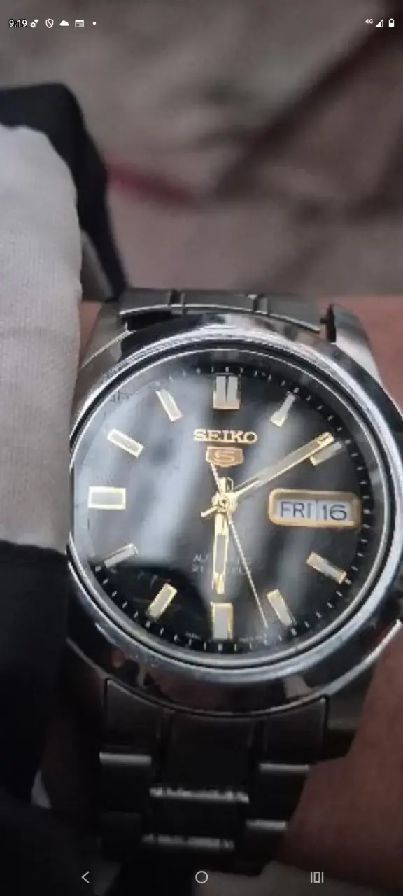 Reloj Seiko 5 automático con correa original - 1