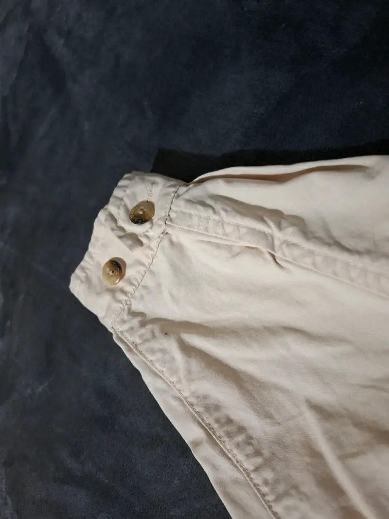 Chaqueta nautifa beige con cierre y cuello alto - 5