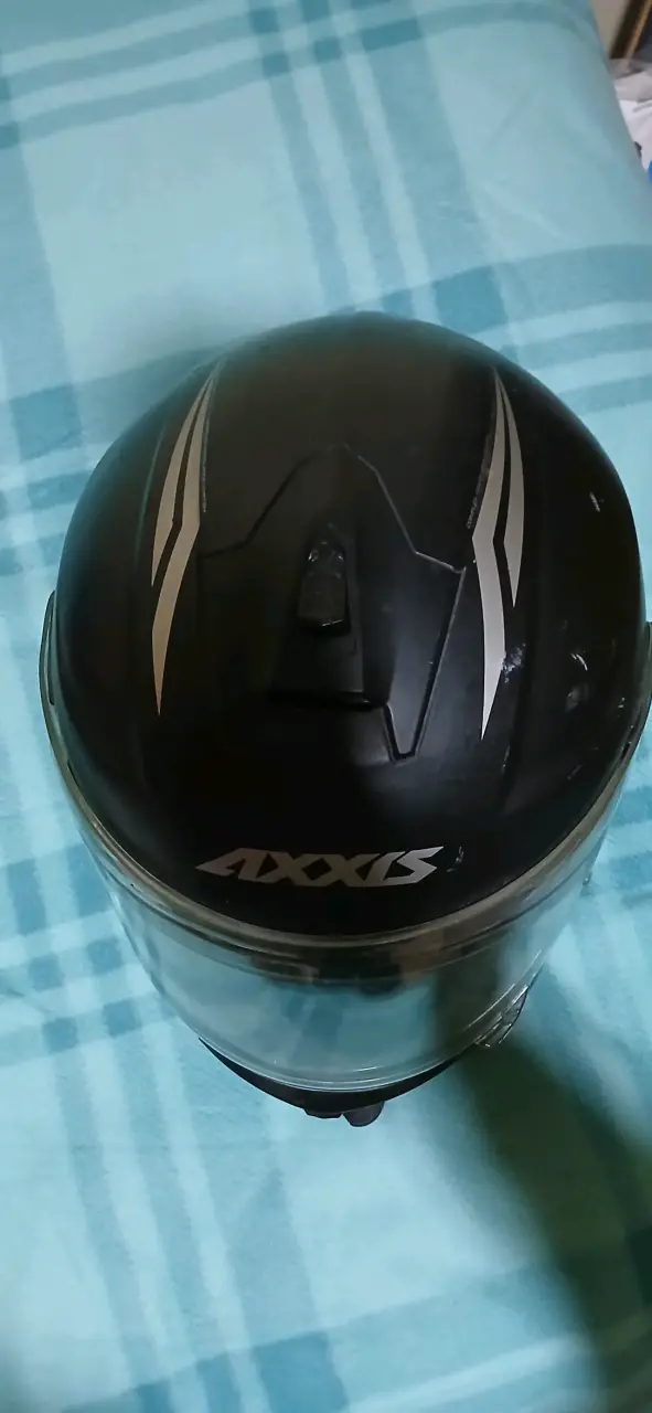 Casco de moto Axxis negro con visor - 2
