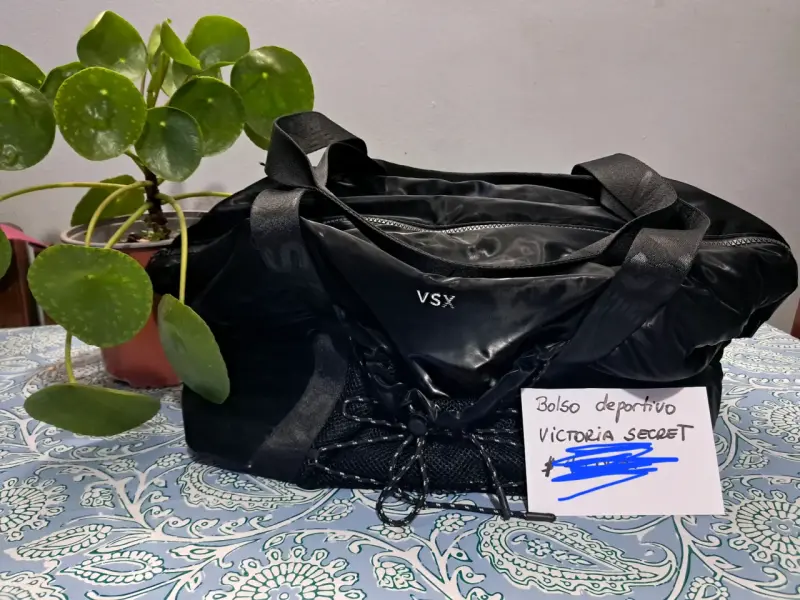 Bolso Deportivo Negro Victoria's Secret