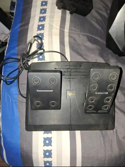 Volante de juego PXN con pedales para simulación - miniatura 2