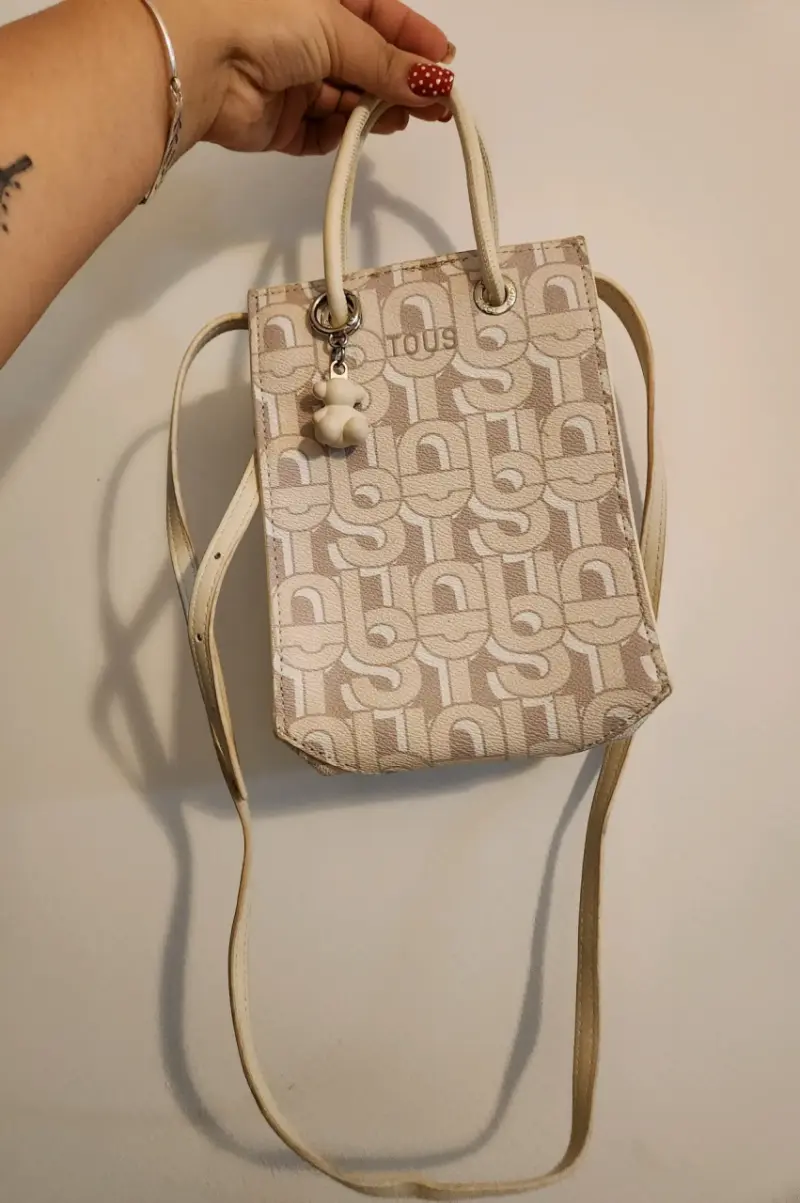 Bolso bandolera Tous beige con estampado - 1