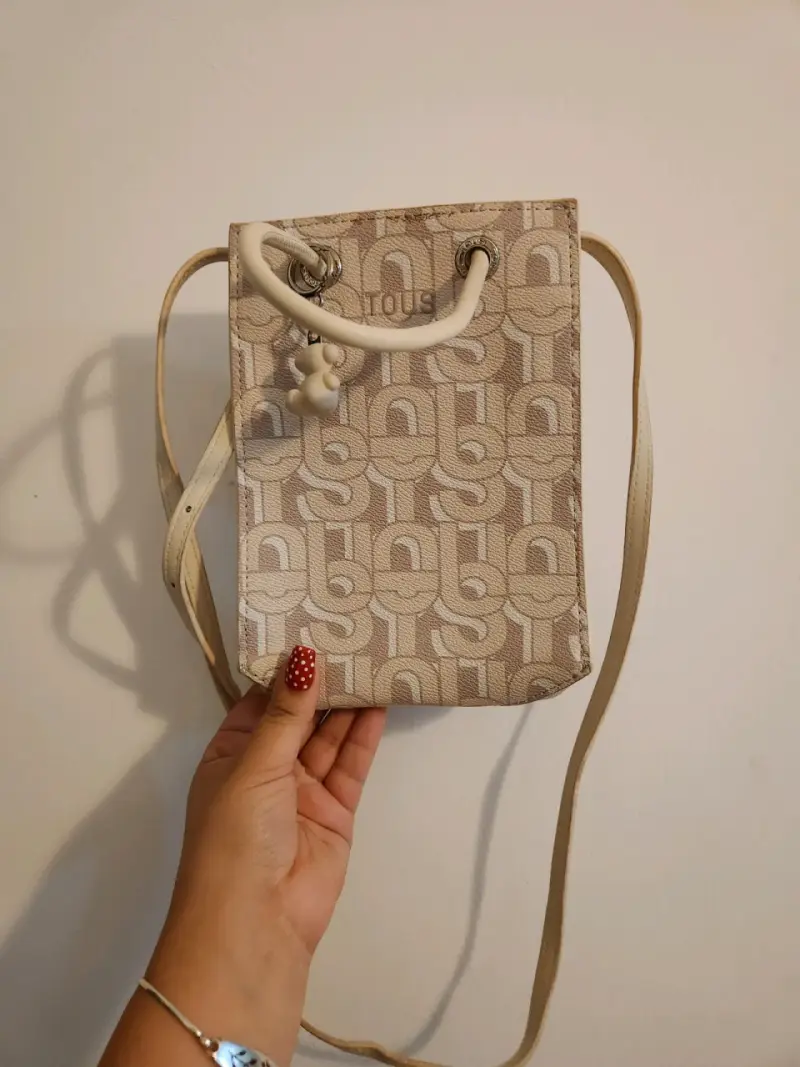 Bolso bandolera Tous beige con estampado - 2
