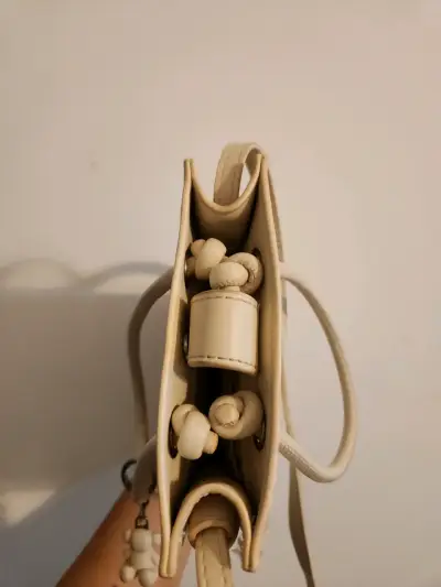 Bolso bandolera Tous beige con estampado - miniatura 6