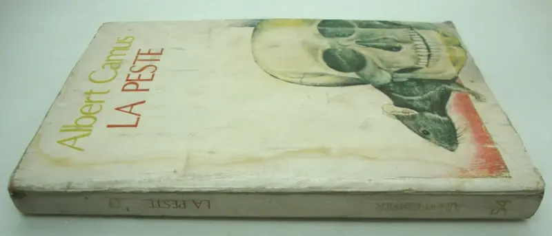 Libro 'La Peste' de Albert Camus en buen estado - 2
