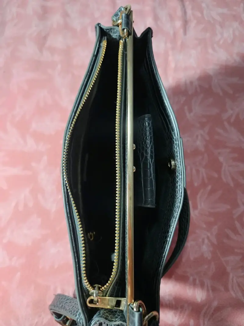 Cartera de cuero sintético con diseño de cocodrilo - 2