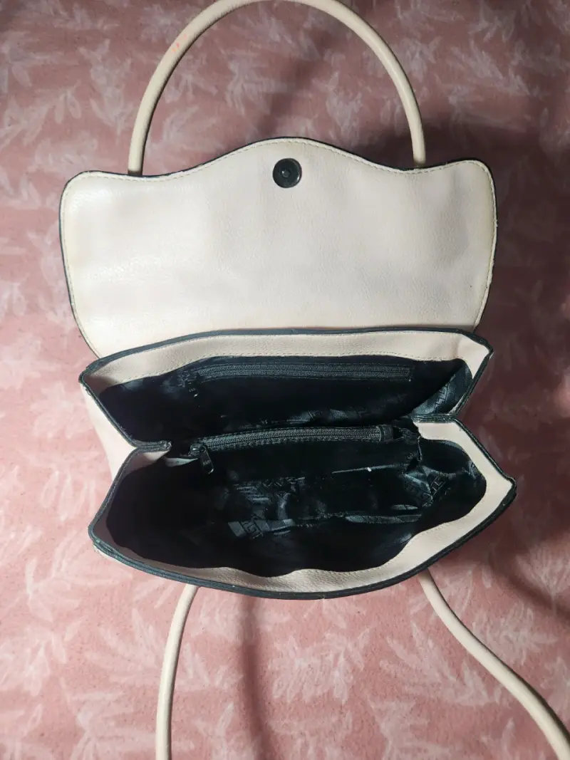 Bolso de mano beige elegante - 5