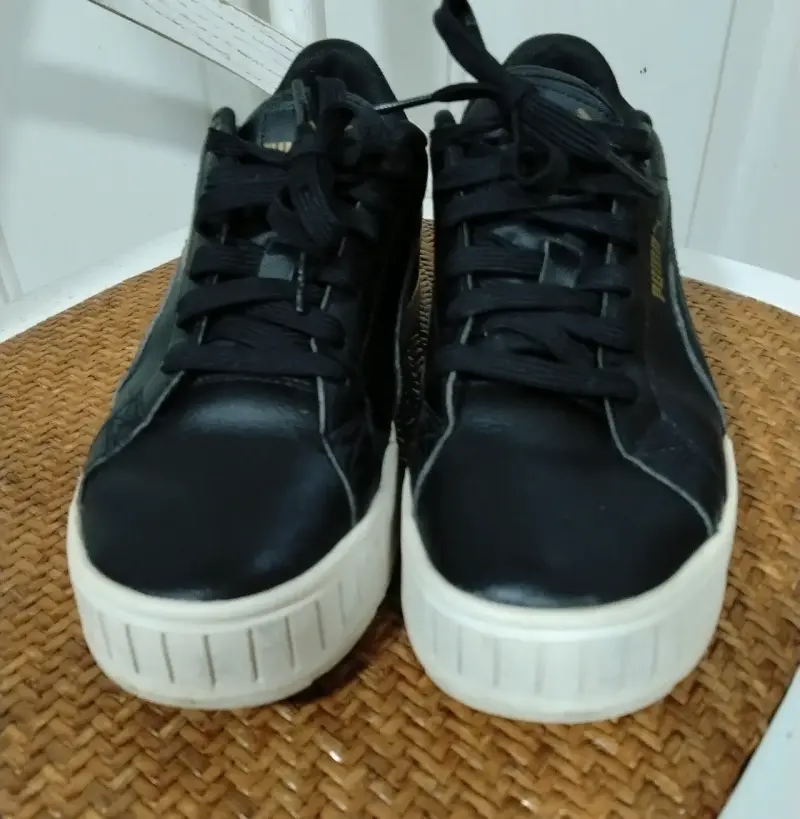 Zapatillas deportivas Marca Puma mujer. Número 38 - 3