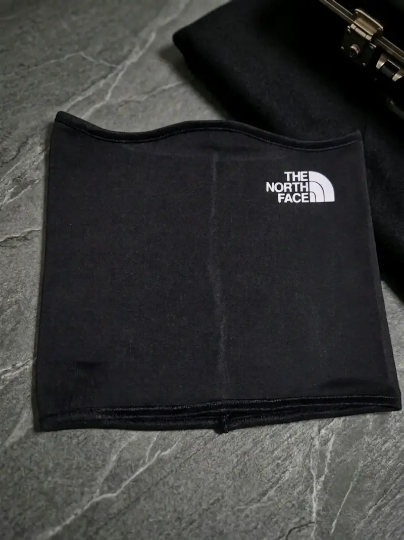 Cuello térmico negro The North Face para invierno - 1