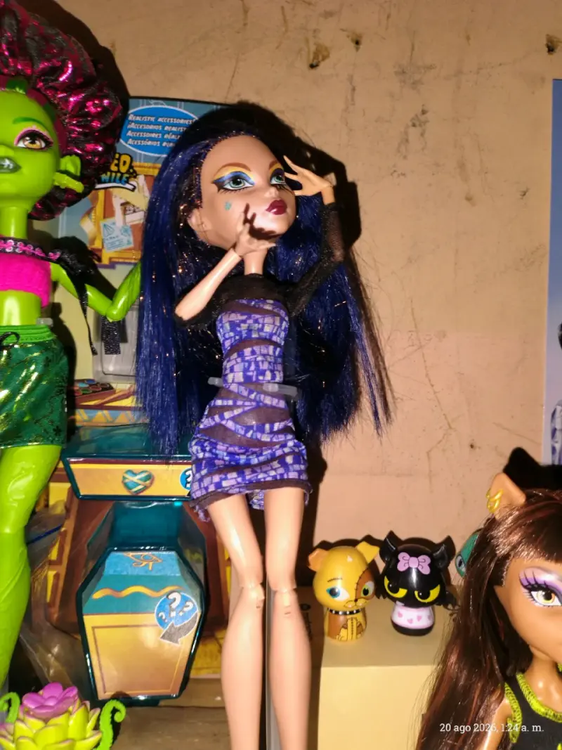 Muñecas Monster High CLEO BOO YORK - 2